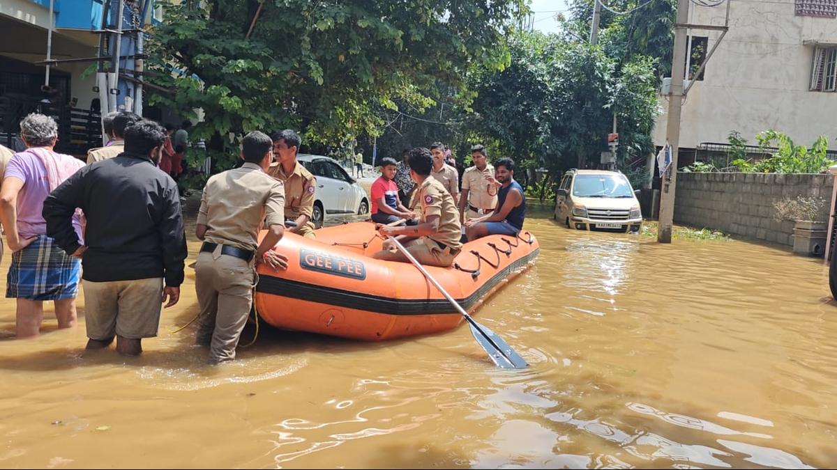 Torrential rains in Bengaluru, several colonies submerged