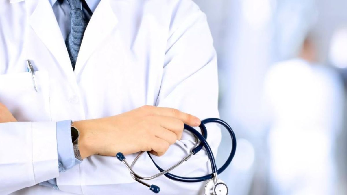 fake doctor