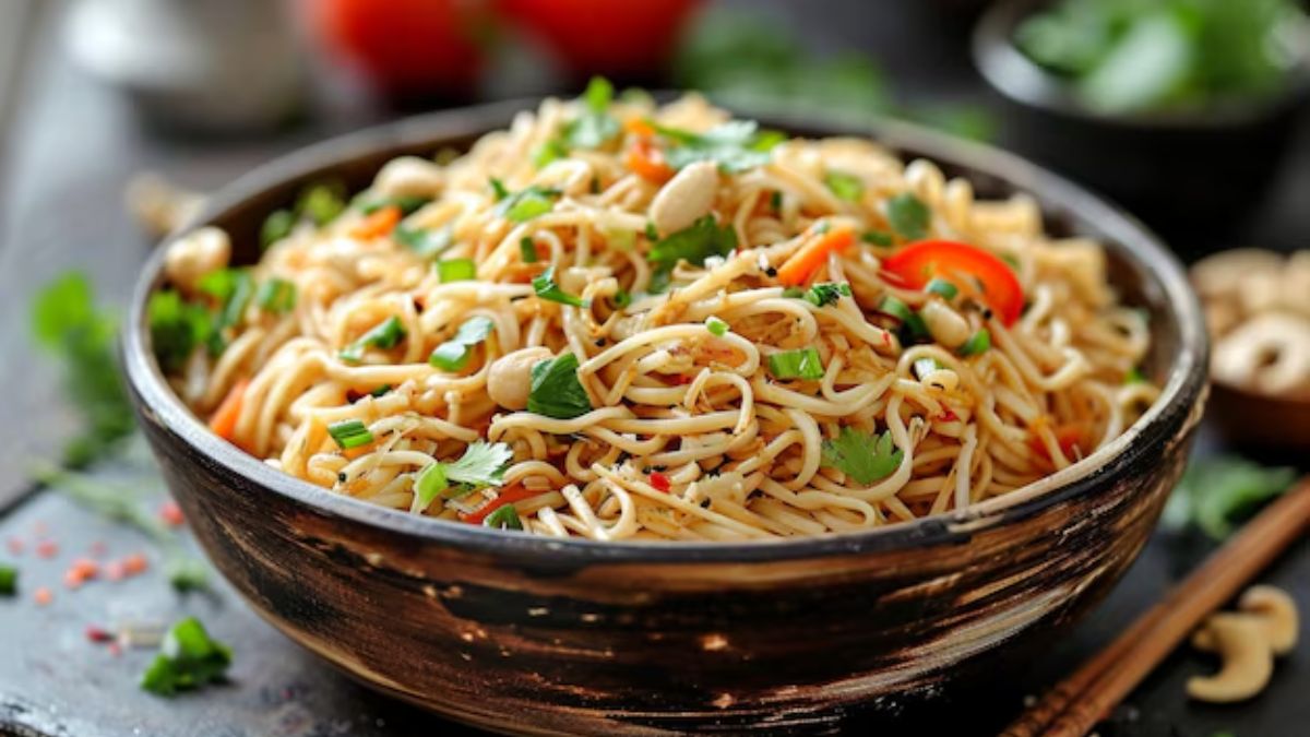 Maggi Hakka Noodles
