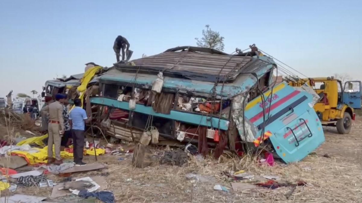 Gujarat bus accident