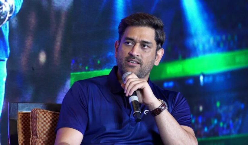 Dhoni Political Entry