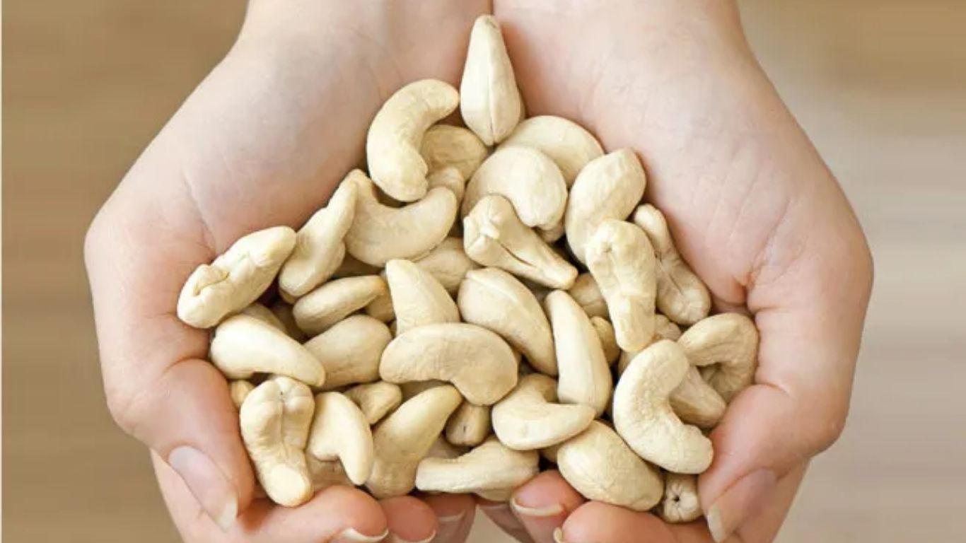 Cashews