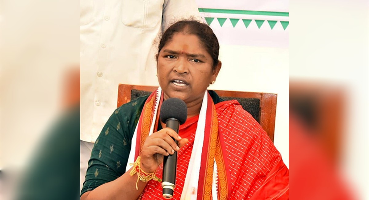 Minister Seethakka