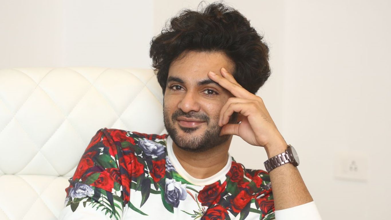 Siddu Jonnalagadda