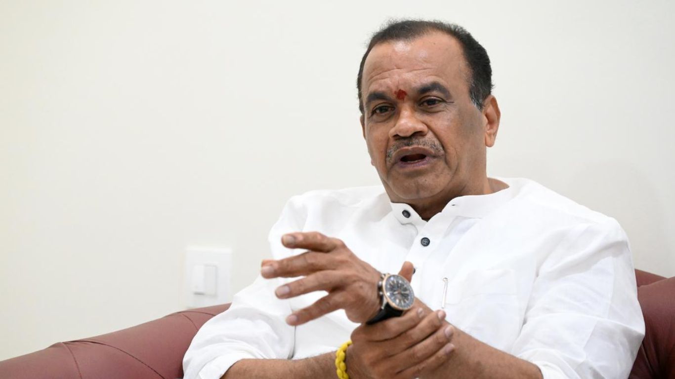 Komatireddy Venkat Reddy