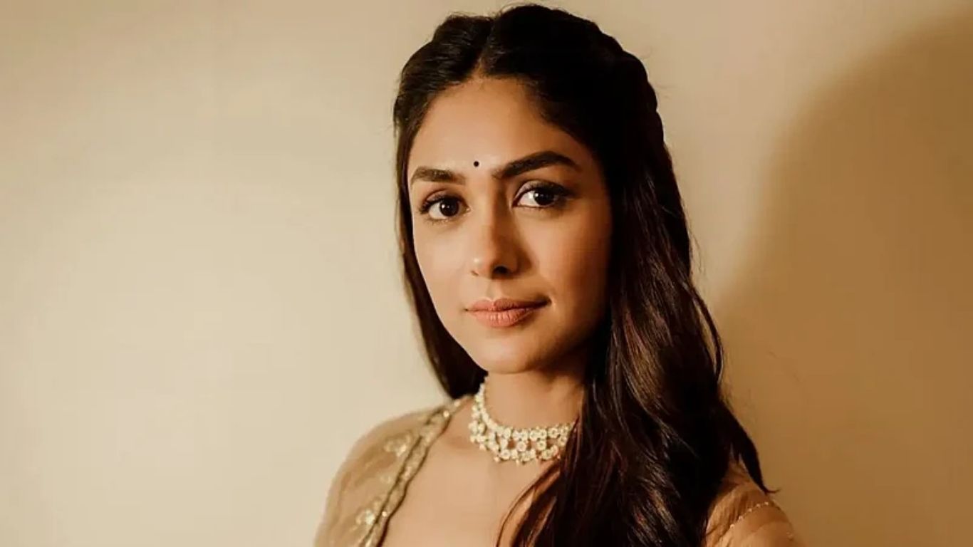 Mrunal Thakur