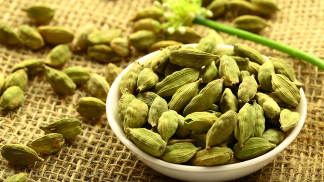 Elaichi Benefits