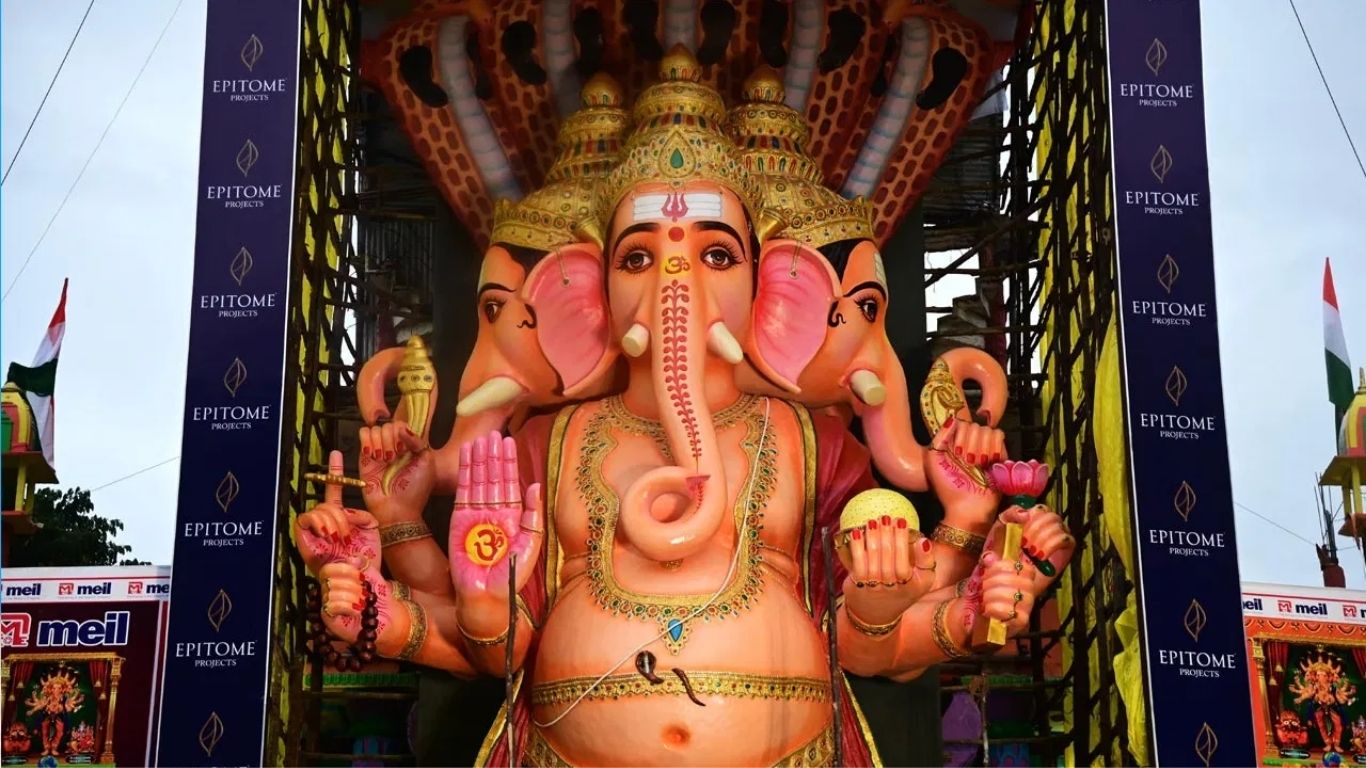Khairatabad Ganesh Shobhayatra