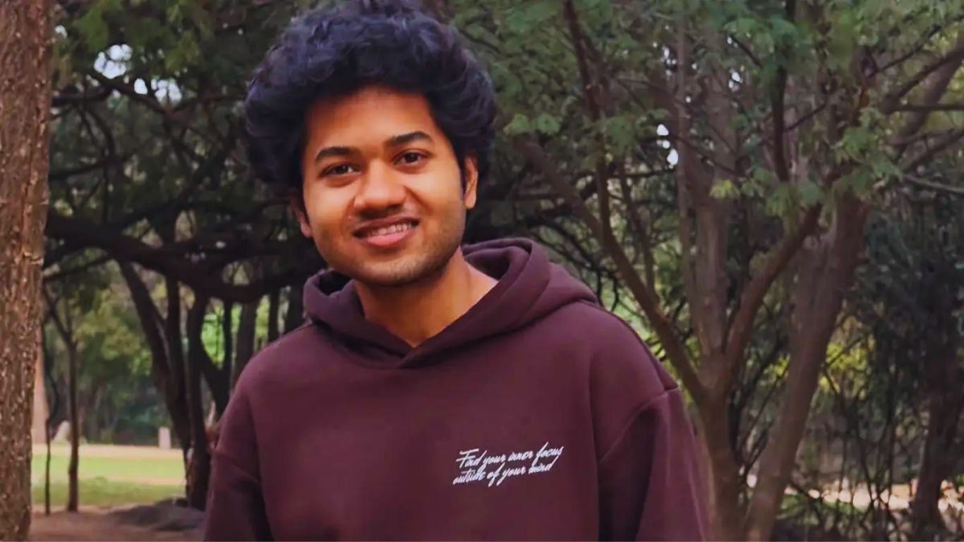 Mouli Tanuj