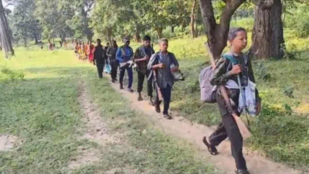 Top Maoists Surrender