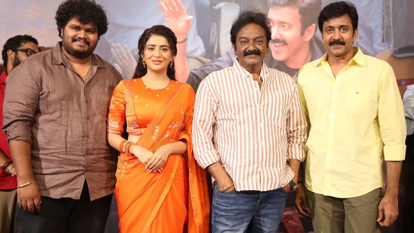 Transfer Trimurthulu Trailer launched by vv vinayak