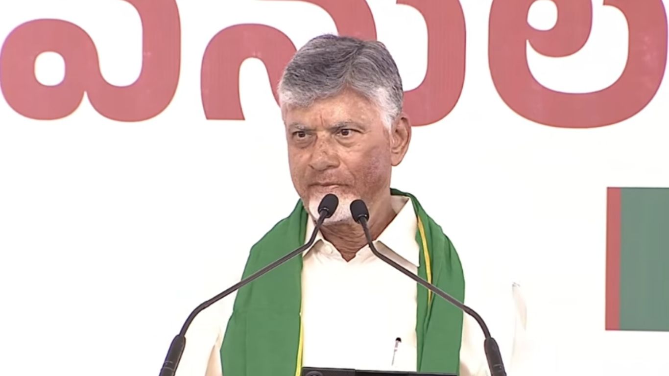 Chandrababu: పుష్కరాల కంటే ముందే పోలవరం పూర్తి.. ముంబైలో పవన్ కళ్యాణ్ పరామర్శ.. గంజాయి, ట్రోలర్స్ బ్యాచ్‌లకు గట్టి వార్నింగ్!